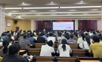 強化法律意識，規(guī)范醫(yī)療行為｜鄭州西區(qū)中醫(yī)院開展醫(yī)療法律法規(guī)培訓(xùn)會