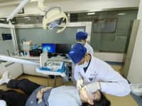 38歲女子矯正牙齒讓自己更美更健康，醫(yī)生：正畸無懼年齡！